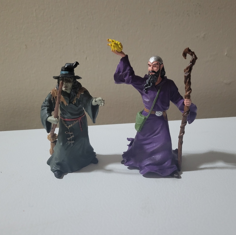 Safari Ltd Witch and Wizard Figurines